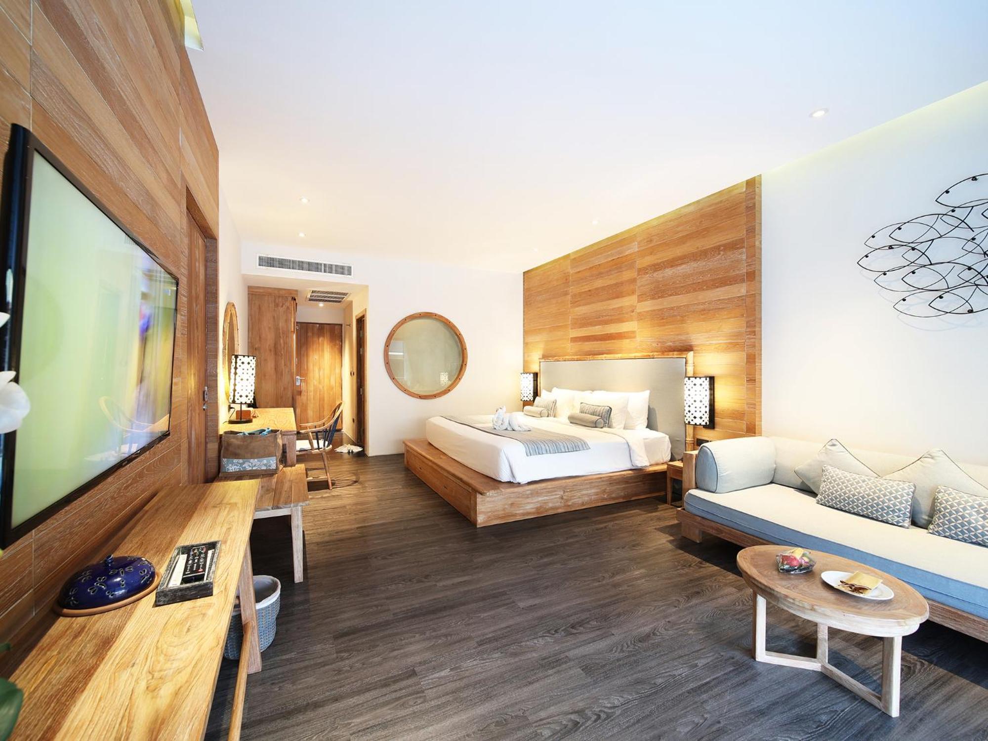 Superior Pool Access Double Room