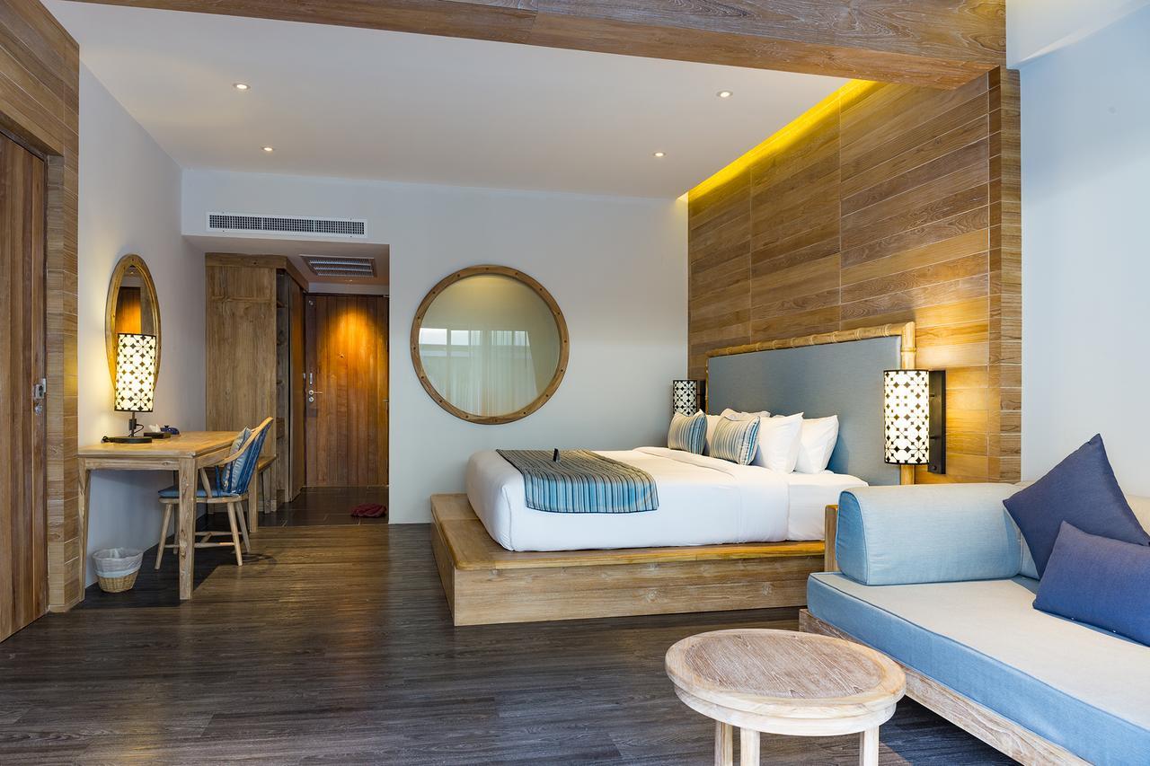 Superior Pool Access Double Room