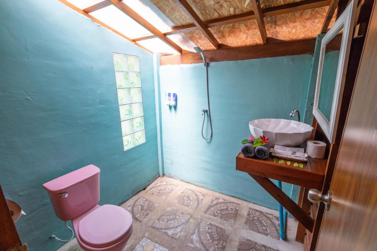 Garden Room Fan-No Hot Shower